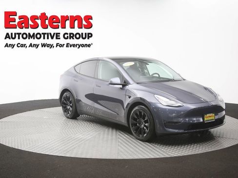 Used 2021 Tesla Model Y Long Range AWD/4WD image 45