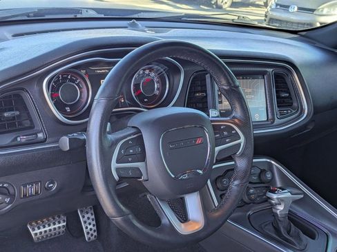 Used 2016 Dodge Challenger R/T Scat Pack w/ Leather Interior Group image 4