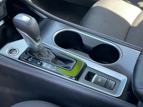 Certified 2024 Nissan Altima 2.5 SV AWD/4WD image 23