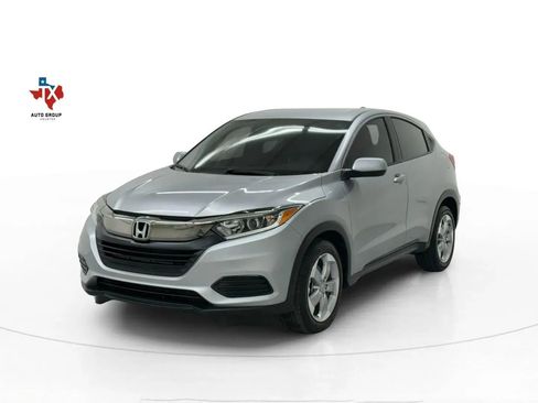 Used 2019 Honda HR-V LX image 4