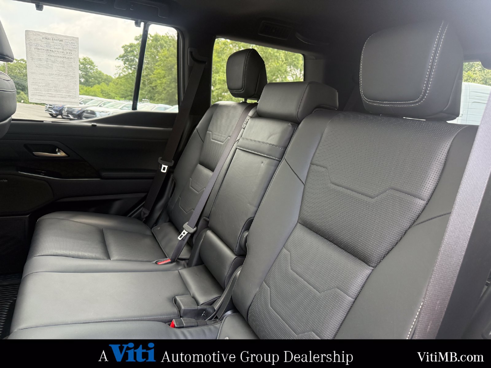 Used 2024 Lexus GX 550 w/ Accessory Package (2T) AWD/4WD image 22