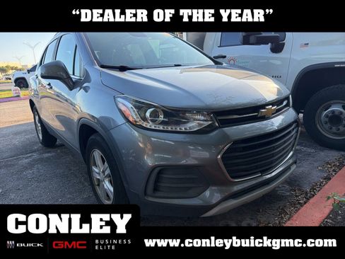 Used 2019 Chevrolet Trax LT w/ LT Convenience Package FWD image 1