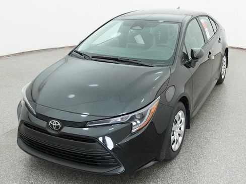 New 2026 Toyota Corolla LE image 4