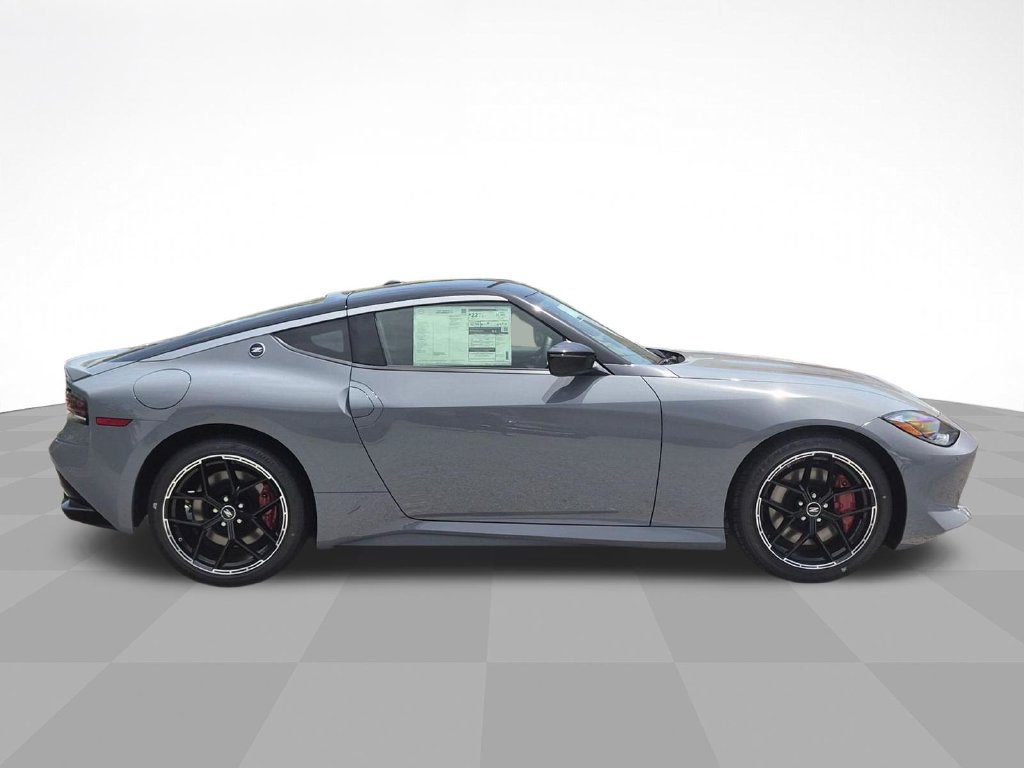 New 2027 Nissan Z Performance RWD image 4