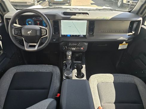 New 2025 Ford Bronco Big Bend image 4