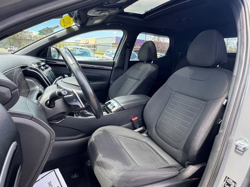 Used 2022 Hyundai Santa Cruz SEL Premium AWD/4WD image 19