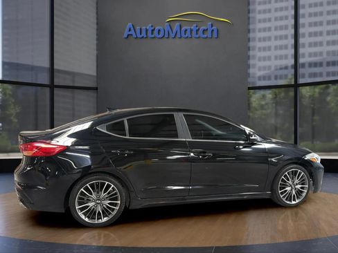Used 2017 Hyundai Elantra Sport FWD image 12
