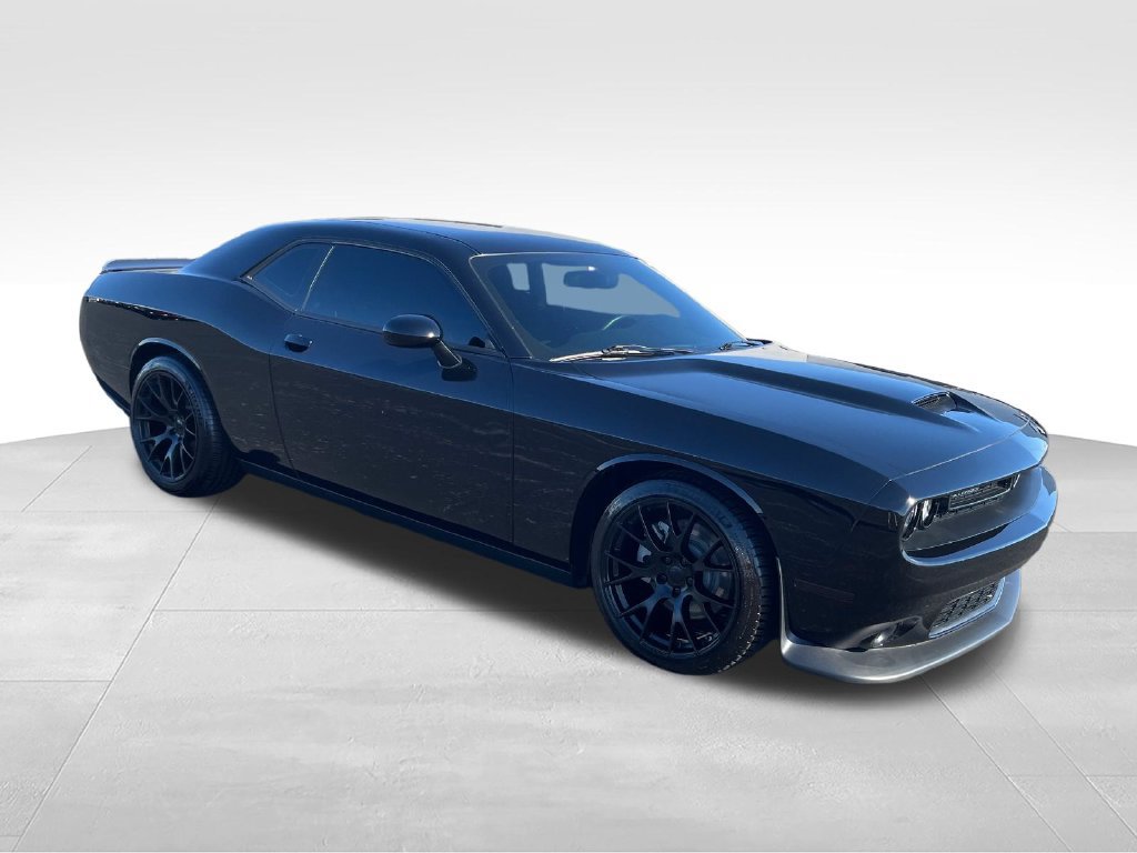 Used 2023 Dodge Challenger R/T w/ Cold Weather Group RWD image 7