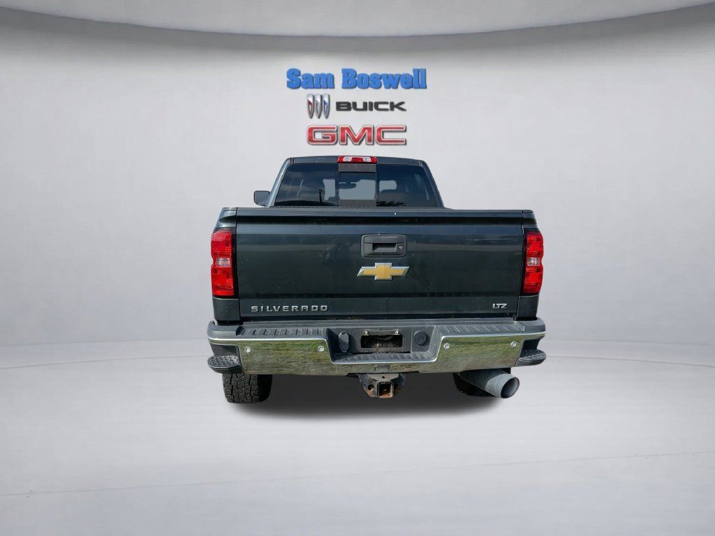 Used 2018 Chevrolet Silverado 2500 LTZ w/ Duramax Plus Package AWD/4WD image 9