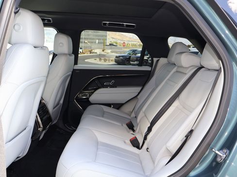 Certified 2025 Land Rover Range Rover Sport S image 27