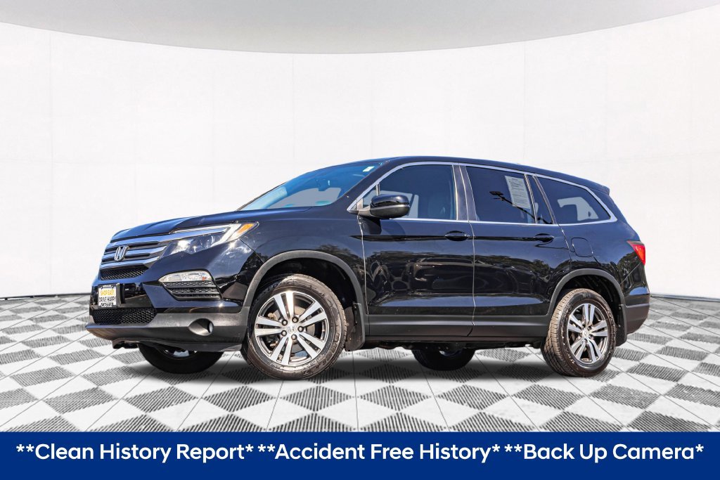 Used 2025 Kia Sportage EX AWD/4WD image 2