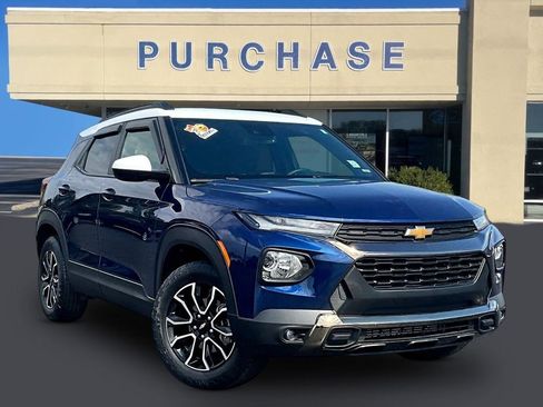 Used 2022 Chevrolet TrailBlazer ACTIV w/ Technology Package image 1