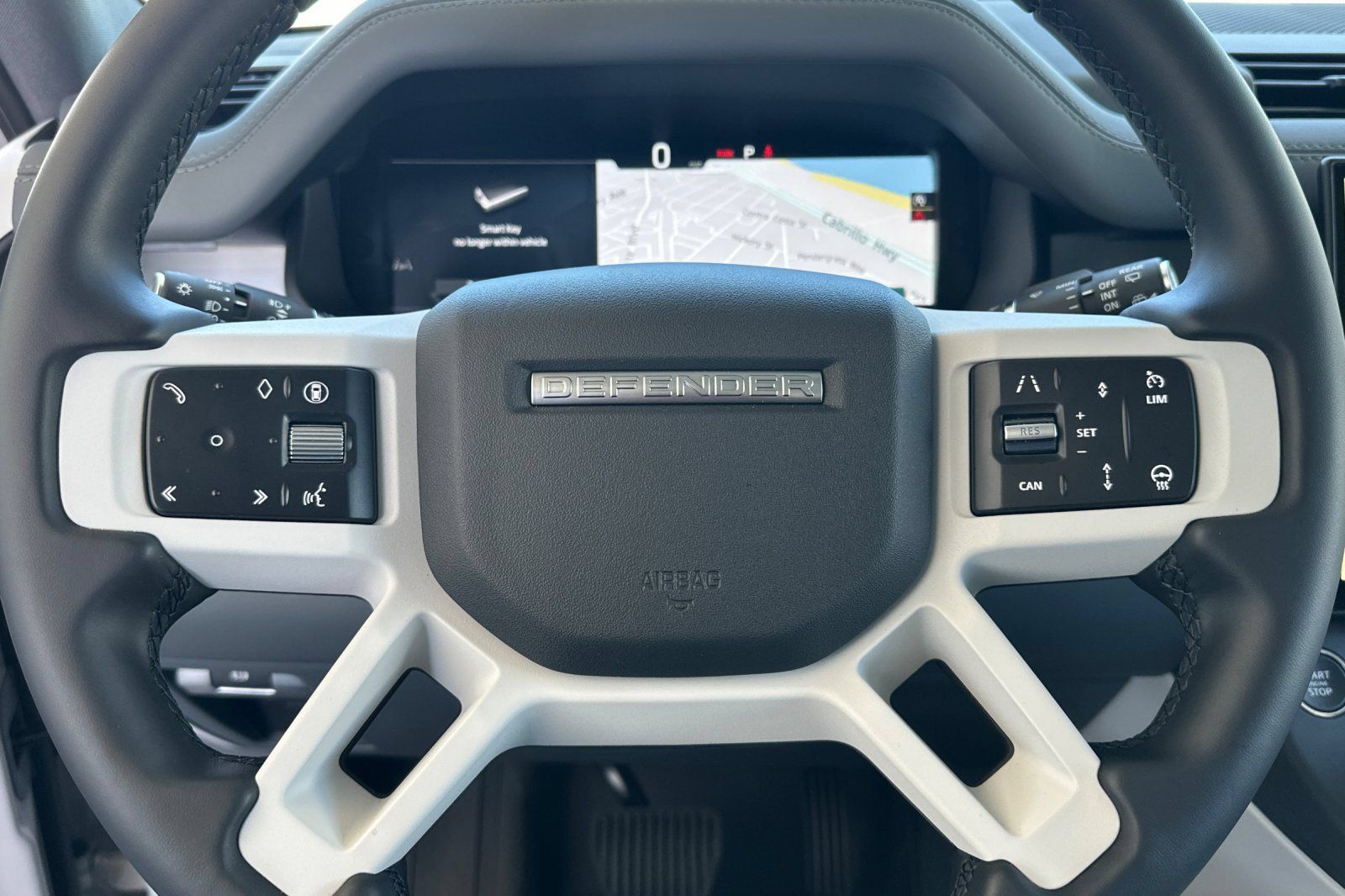 New 2026 Land Rover Defender 110 X-Dynamic SE AWD/4WD image 24