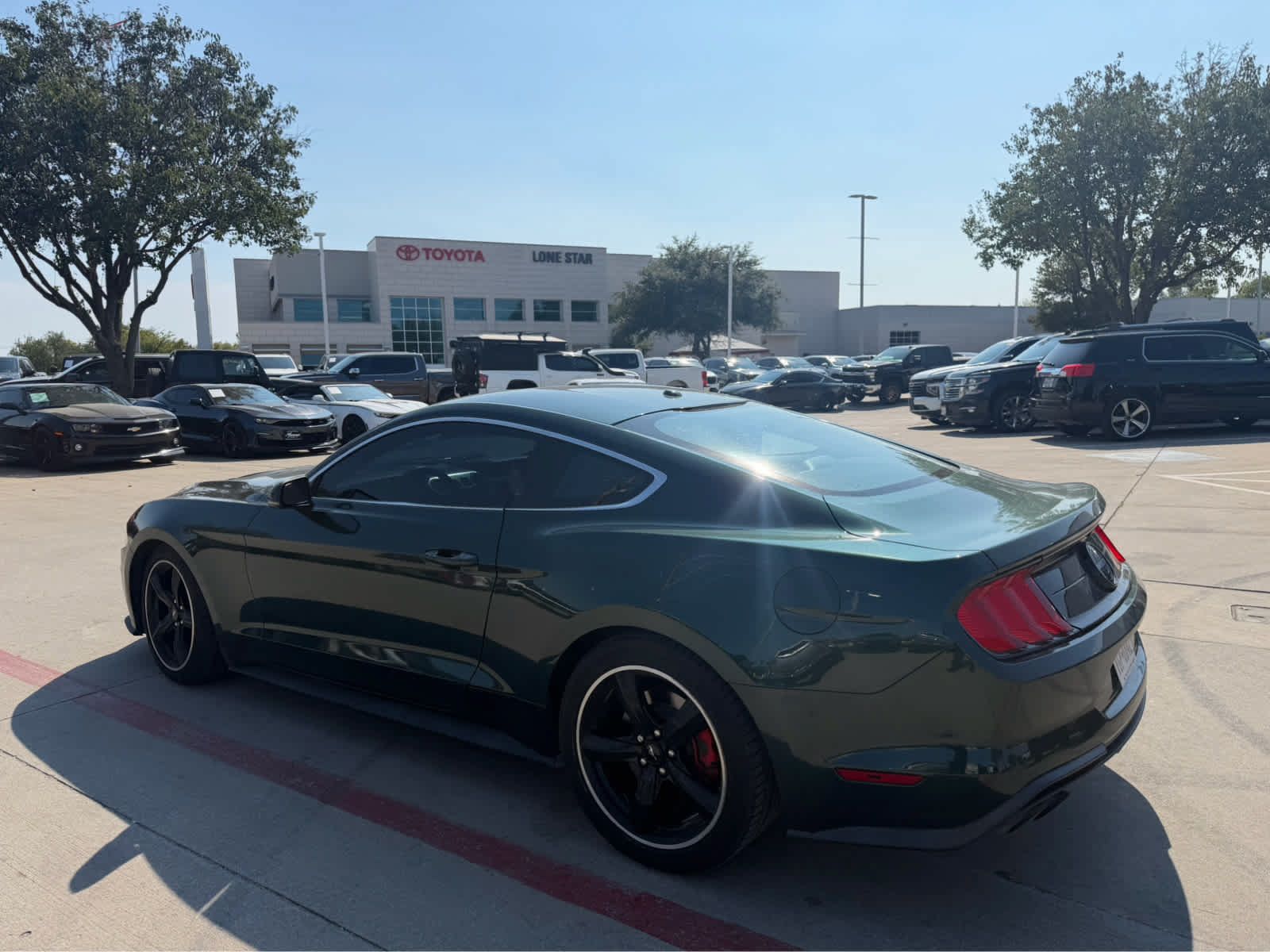 Used 2019 Ford Mustang Bullitt w/ Bullitt Electronics Package RWD image 2