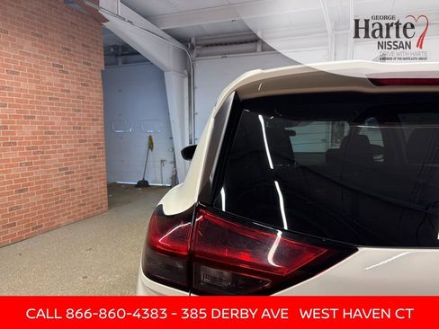 Certified 2024 Nissan Rogue S image 45