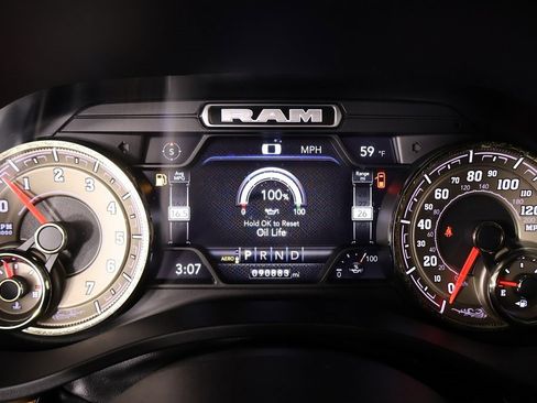 Used 2022 RAM 1500 Limited w/ Bed Utility Group image 4