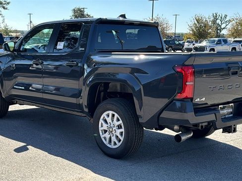 New 2025 Toyota Tacoma SR5 image 6