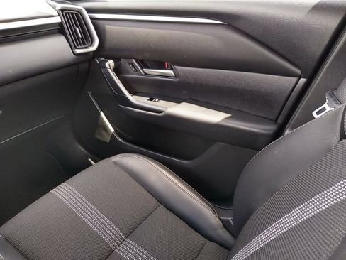 Used 2025 MAZDA CX-50 AWD 2.5 S w/ Premium Package image 26
