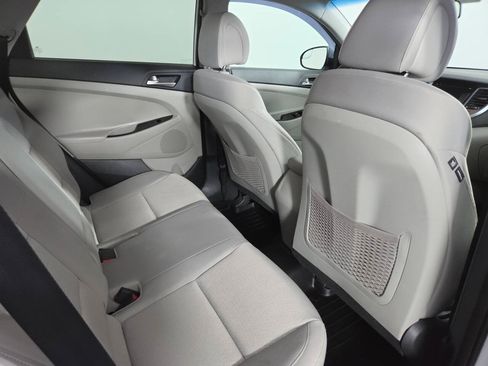 Used 2018 Hyundai Tucson SE AWD/4WD image 29