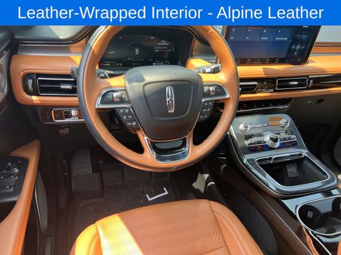 Used 2023 Lincoln Nautilus Black Label AWD/4WD image 18