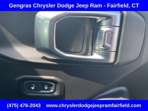 Used 2023 Jeep Wrangler Unlimited Rubicon 4xe w/ Cold Weather Group AWD/4WD image 14