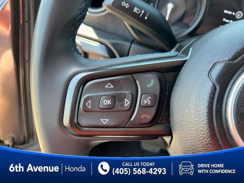 Used 2024 Jeep Wrangler Unlimited Rubicon 4xe AWD/4WD image 32