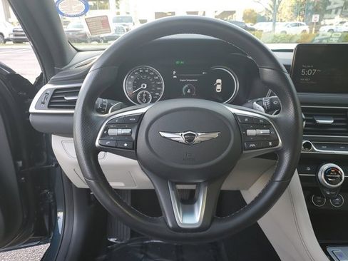 Used 2023 Genesis G70 2.0T image 16