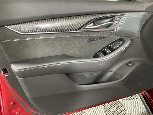 Used 2024 Cadillac CT5 V Blackwing w/ Driver Assist Package image 28