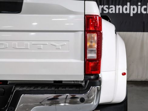 Used 2021 Ford F450 Lariat w/ Lariat Value Package AWD/4WD image 42