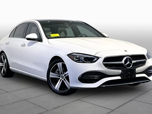 Used 2023 Mercedes-Benz C 300 4MATIC Sedan image 3