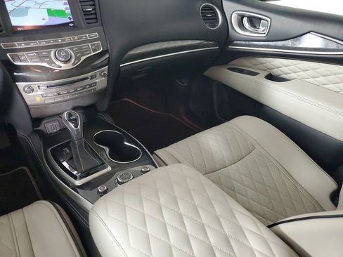 Used 2019 INFINITI QX60 Luxe w/ Limited Package FWD image 17