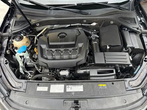 Used 2018 Volkswagen Passat 2.0T SE image 11