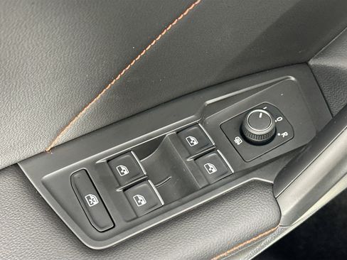 Used 2024 Volkswagen Tiguan Wolfsburg Edition FWD image 17