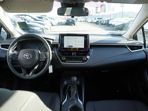 Used 2023 Toyota Corolla LE image 18