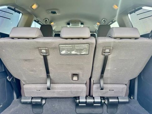 Used 2019 Honda Odyssey Elite image 11