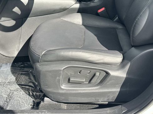 Used 2022 MAZDA CX-9 Touring image 24