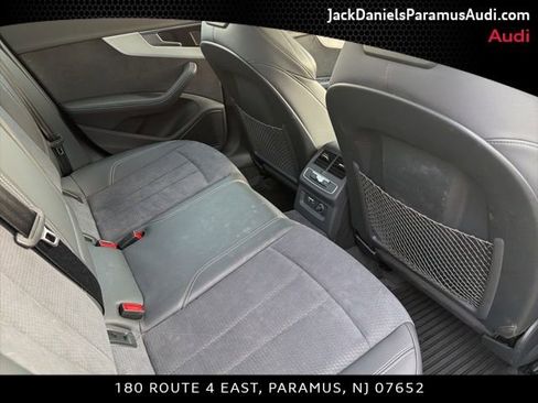 Used 2022 Audi A4 2.0T Premium Plus image 12