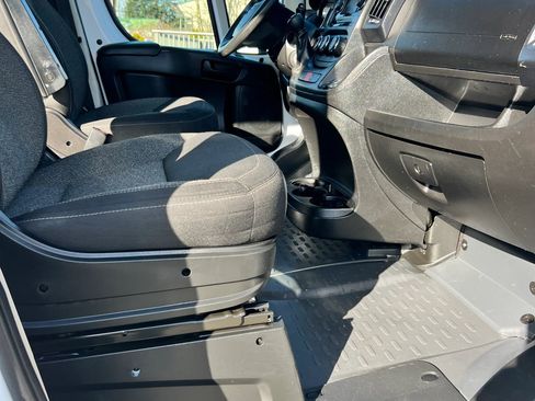 Used 2019 RAM ProMaster 2500 w/ Mopar Trailer Tow Group image 11