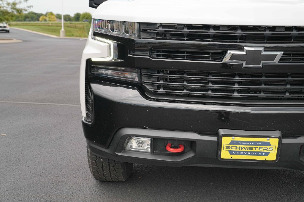 Used 2021 Chevrolet Silverado 1500 LT Trail Boss w/ Bed Protection Package AWD/4WD image 4