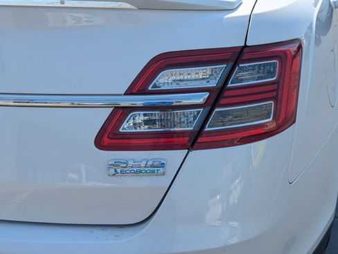 Used 2016 Ford Taurus SHO w/ Equipment Group 401A AWD/4WD image 5