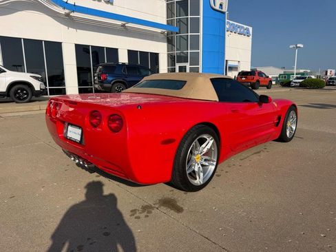 Used 2003 Chevrolet Corvette Convertible w/ Preferred Equipment Group1 RWD image 2