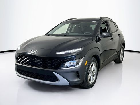 Used 2023 Hyundai Kona SEL w/ Convenience Package FWD image 1
