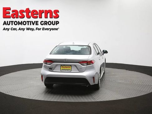 Used 2025 Toyota Corolla LE FWD image 37
