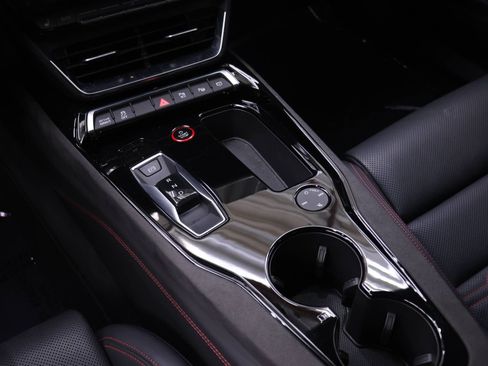 Certified 2022 Audi RS e-tron GT w/ Year 1 Package AWD/4WD image 17