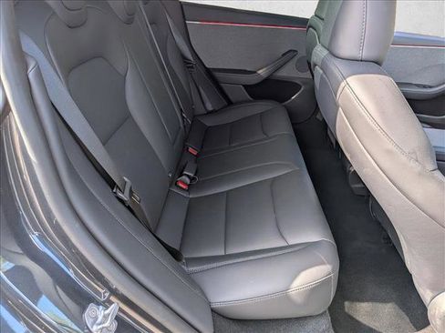 Used 2025 Tesla Model 3 Long Range image 19