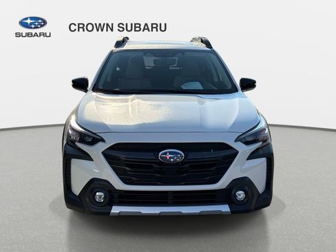 Used 2025 Subaru Outback Limited AWD/4WD image 10