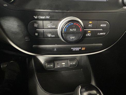 Used 2018 Kia Soul w/ Convenience Package image 22