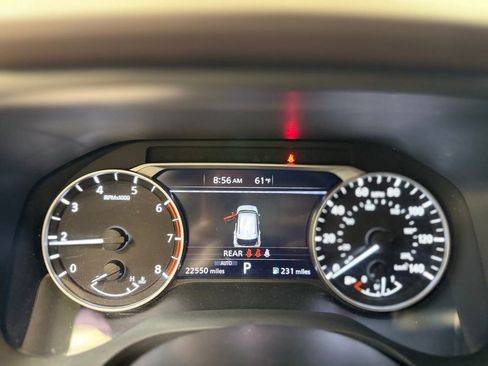 Used 2022 Nissan Rogue SV AWD/4WD image 28