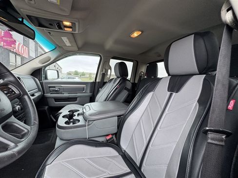 Used 2013 RAM 1500 Classic SLT w/ Premium Display Pkg AWD/4WD image 7