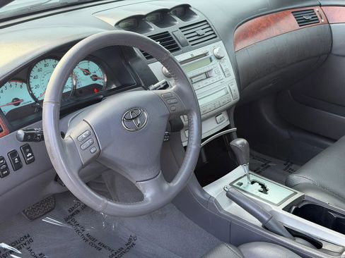 Used 2006 Toyota Solara SLE image 8